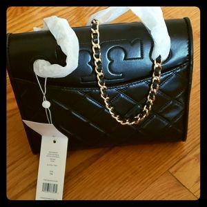 NWT Savannah Black Tory Burch